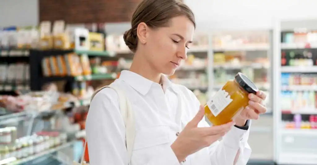 Health Canada compliant food label with bilingual text and nutrition facts table